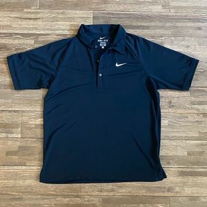 Men’s Nike polo size medium